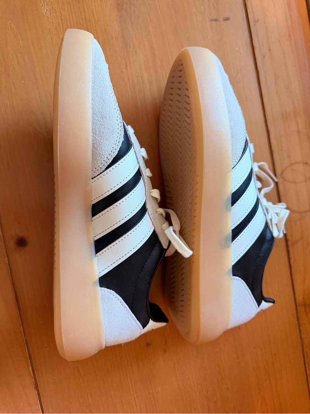Adidas NWOT Barreda Decode Sneakers size 9 - Picture 6 of 8